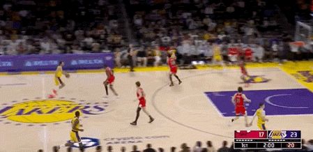 东契奇51分率湖人屠牛冲三 约基奇三双助掘金逆