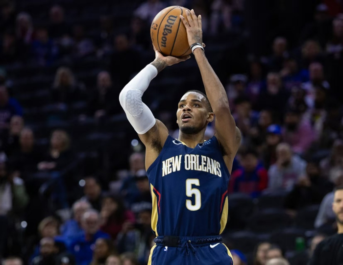 伦纳德复出难救主 鹈鹕五小狂飙掀翻快船