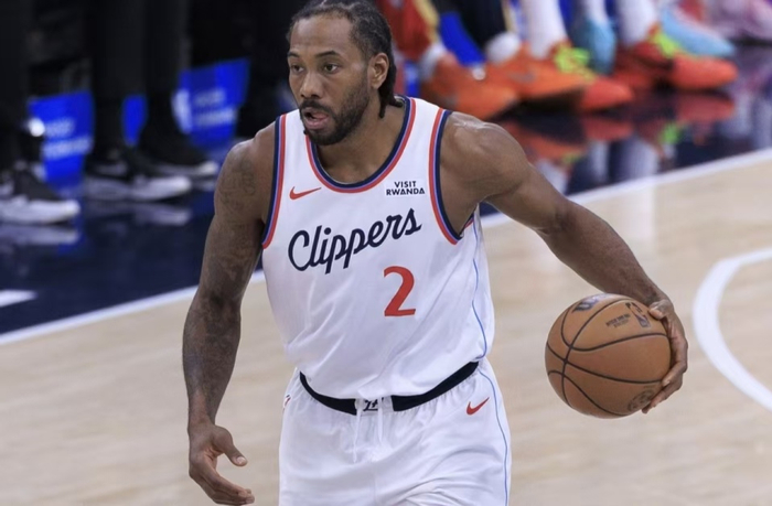 伦纳德复出难救主 鹈鹕五小狂飙掀翻快船