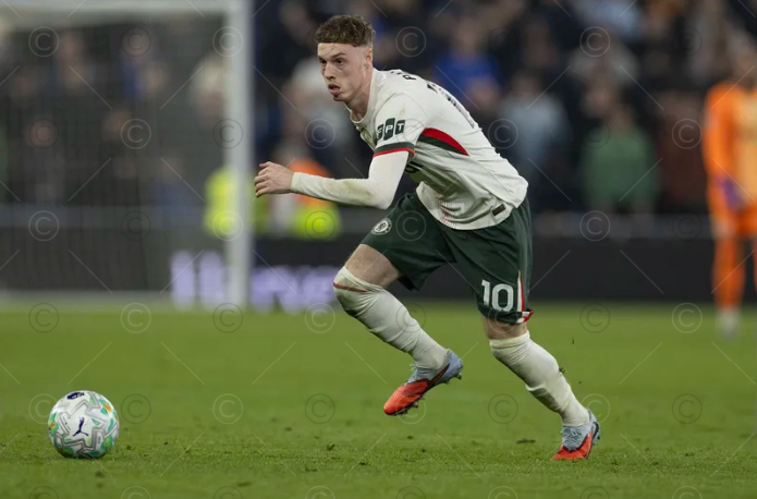 英格兰中场核心科尔·帕尔默能否逆袭国家队？