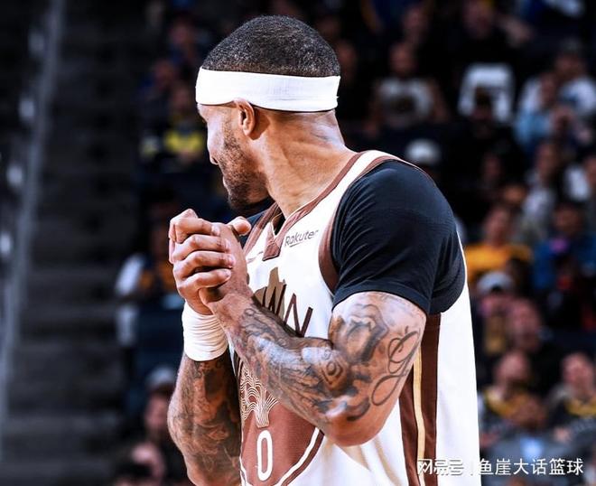 国王爆冷击败勇士，库里复出状态低迷
